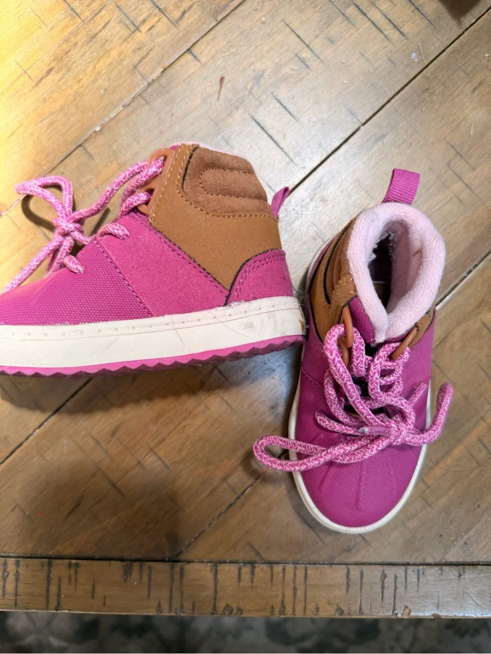 OshKosh Bgosh bright pink